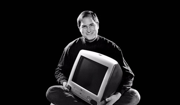 A un año de la muerte de Steve Jobs: Apple lo recuerda