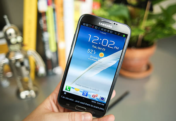 Samsung Galaxy Note II: 5 Millones de unidades vendidas!