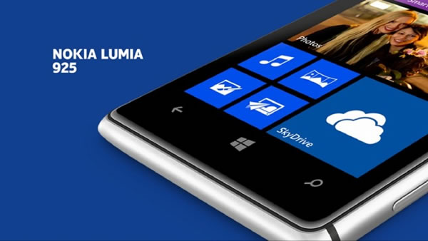 Nokia lanza el Lumia 925 (su smartphone de aluminio)