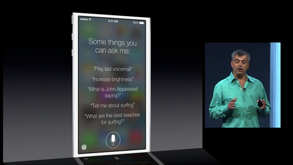 Siri llega ahora con voz masculina