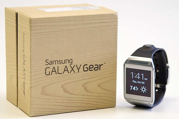 Samsung vende 800,000 unidades Galaxy Gear en primeros dos meses