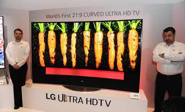El TV LG curvo 4K de 105 pulgadas revela precio de infarto