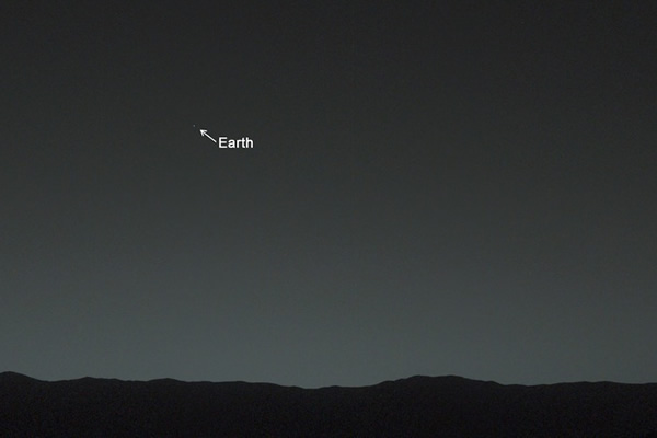 Mira la primera foto de la Tierra tomada desde Marte por el Curiosity Rover