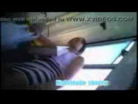 Bajo faldas de una mexicana
