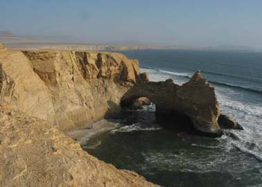 La Catedral - Paracas - Ica