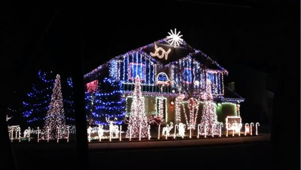 Video: Impresionante Show de Luces de Navidad