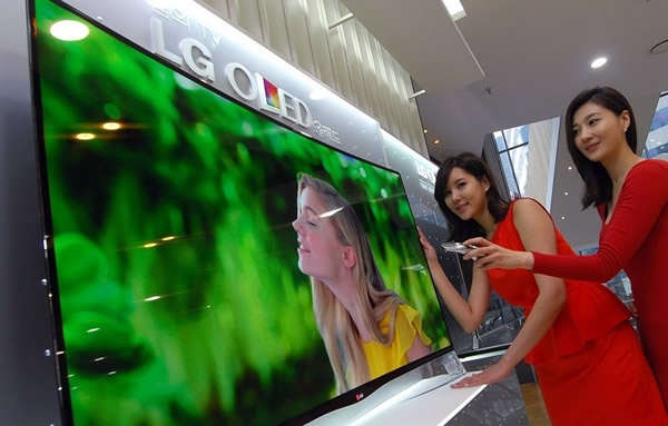 El esperado Televisor Curvo OLED llega a tiendas norteamericanas