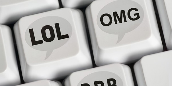 40 Acrónimos de Social Media que debes conocer