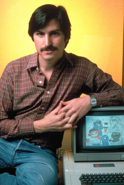 Steve Jobs luciendo como tonto