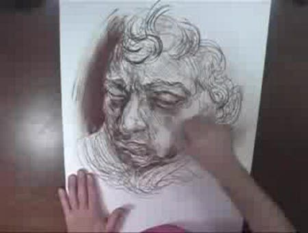 Video Retrato a lapiz visto en 30 segundos