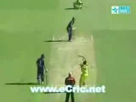 Impresionante golpe de cricket